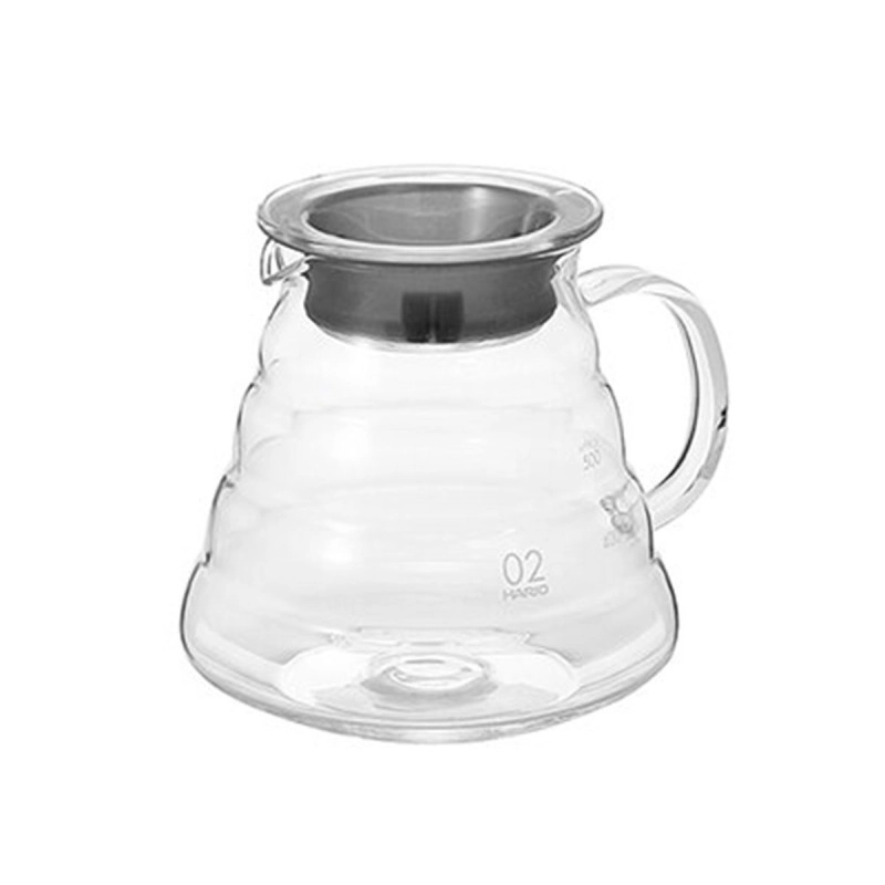 سرور قهوه معمولاً از موادی مانند شیشه یا فولاد ضد زنگ ساخته میشود و دارای درپوشی است که به حفظ دمای قهوه کمک میکند. برخی از سرورها دارای دستههایی برای حمل آسانتر و دهانهای برای ریختن قهوه بدون ریختن و پاشیدن هستند.